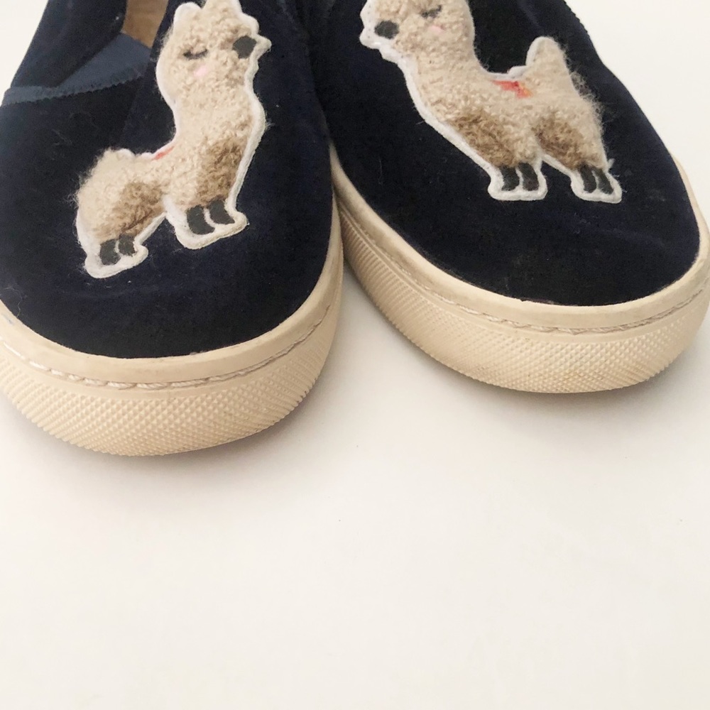 Soludos Velvet Llama Sneaker 6 - Picture 9 of 11